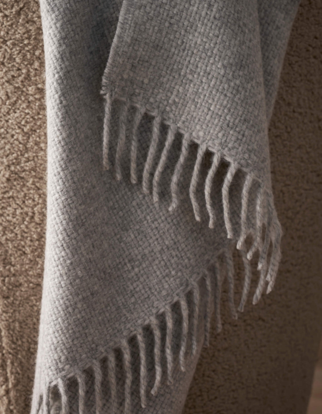 Lucia Throw