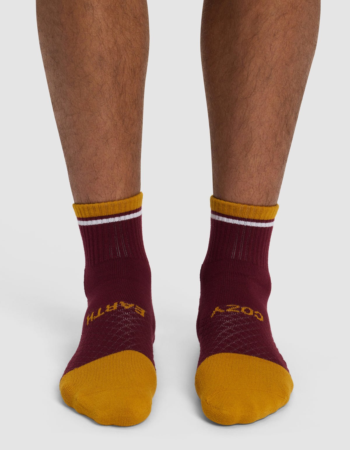 Men's Essential Quarter Sock 4-Pack