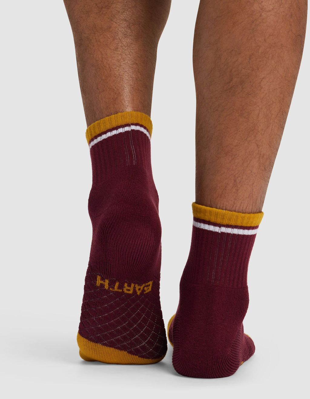 Men's Essential Quarter Sock 4-Pack