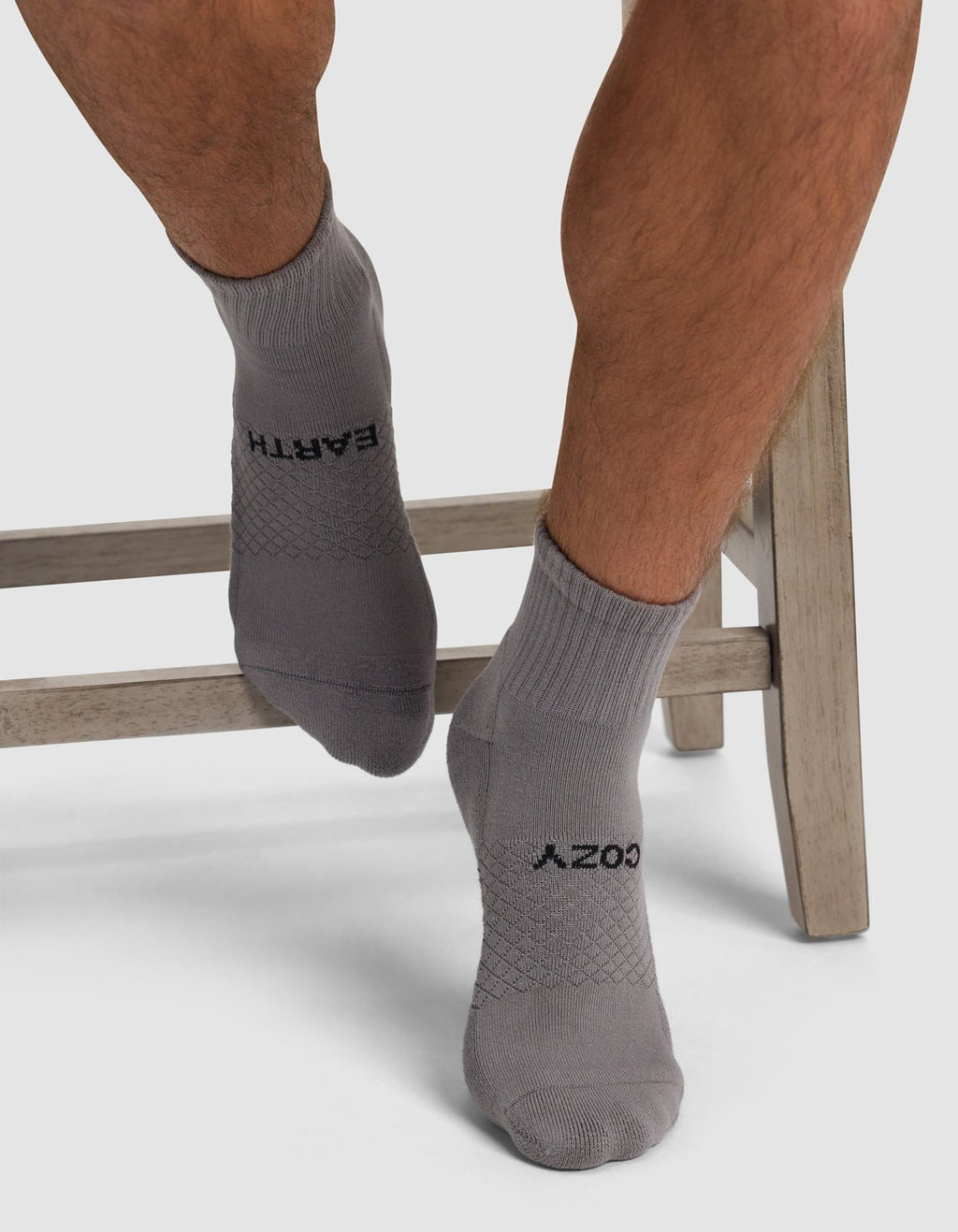 Men's Essential Quarter Sock 4-Pack